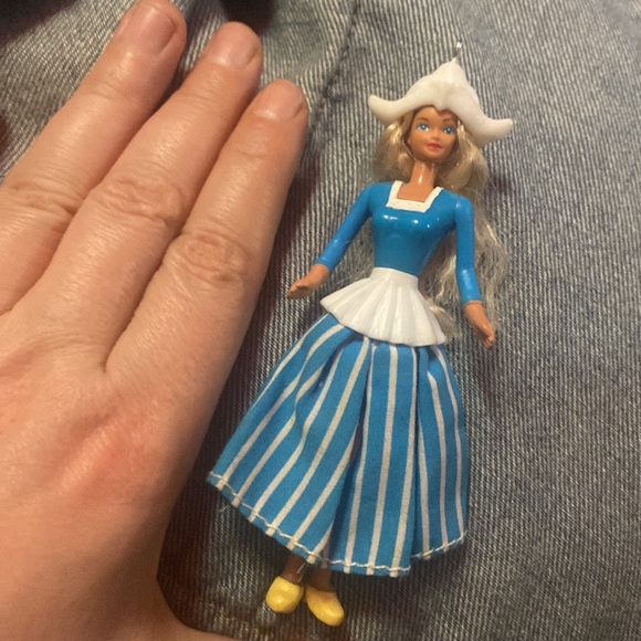 NEW Encore FIESSO💕sparkle high-tops 10/10.5+💙Barbie ornament/keychain - Picture 14 of 14